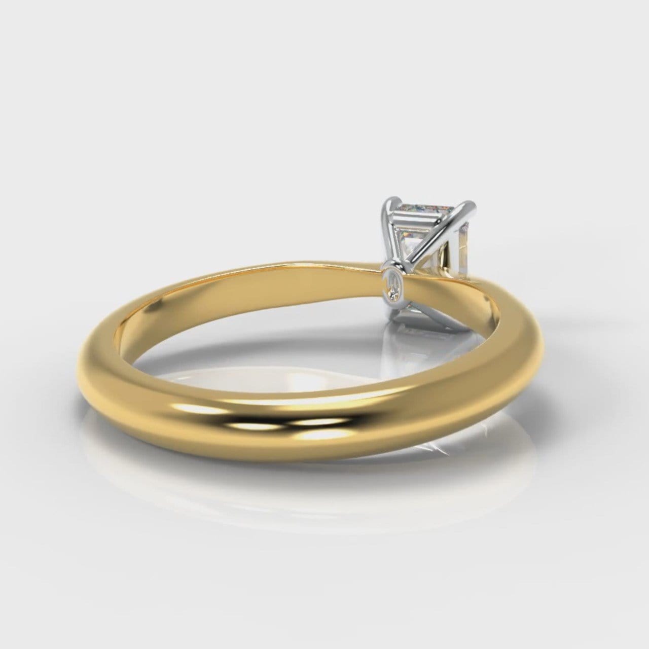 Carrée Solitaire Emerald Cut Diamond Engagement Ring - Yellow Gold