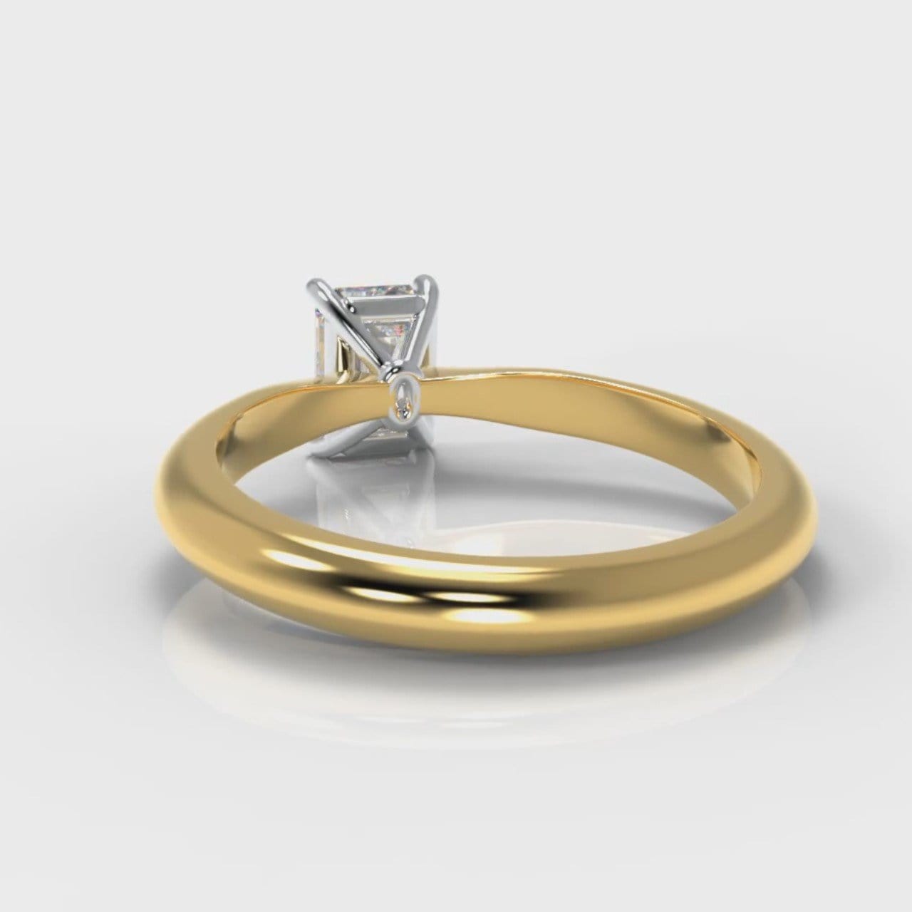Carrée Solitaire Emerald Cut Diamond Engagement Ring - Yellow Gold