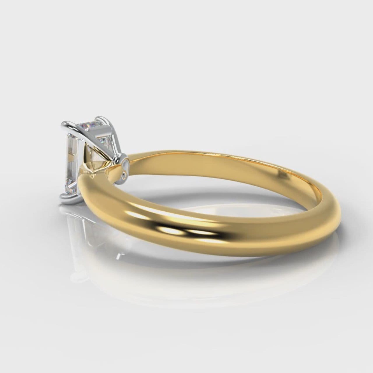 Carrée Solitaire Emerald Cut Diamond Engagement Ring - Yellow Gold