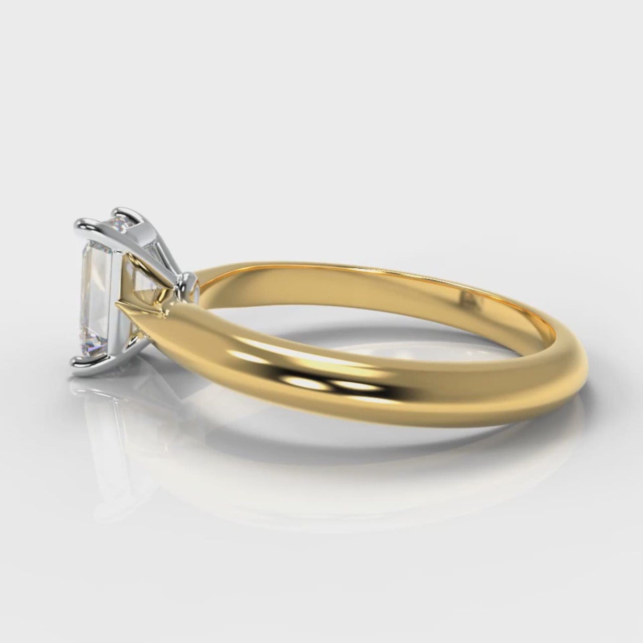 Carrée Solitaire Emerald Cut Diamond Engagement Ring - Yellow Gold