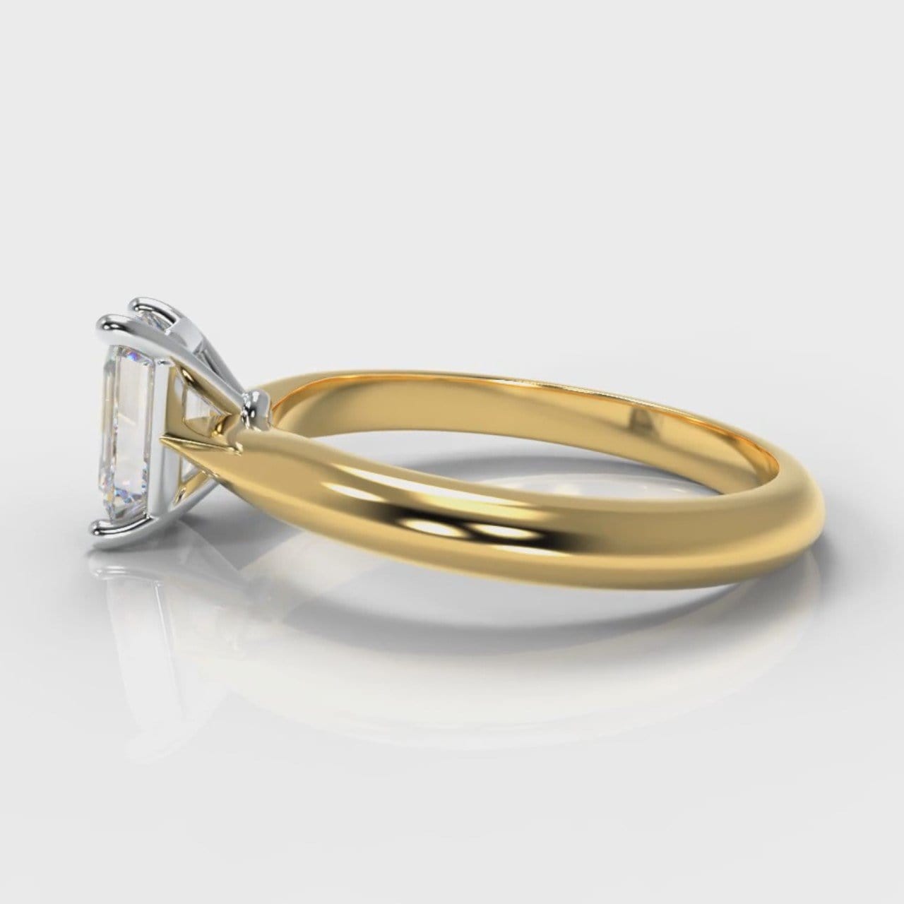 Carrée Solitaire Emerald Cut Diamond Engagement Ring - Yellow Gold
