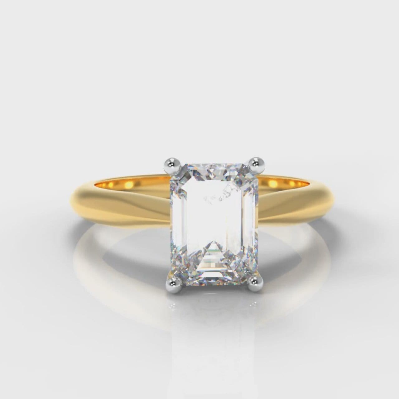 Carrée Solitaire Emerald Cut Diamond Engagement Ring - Yellow Gold