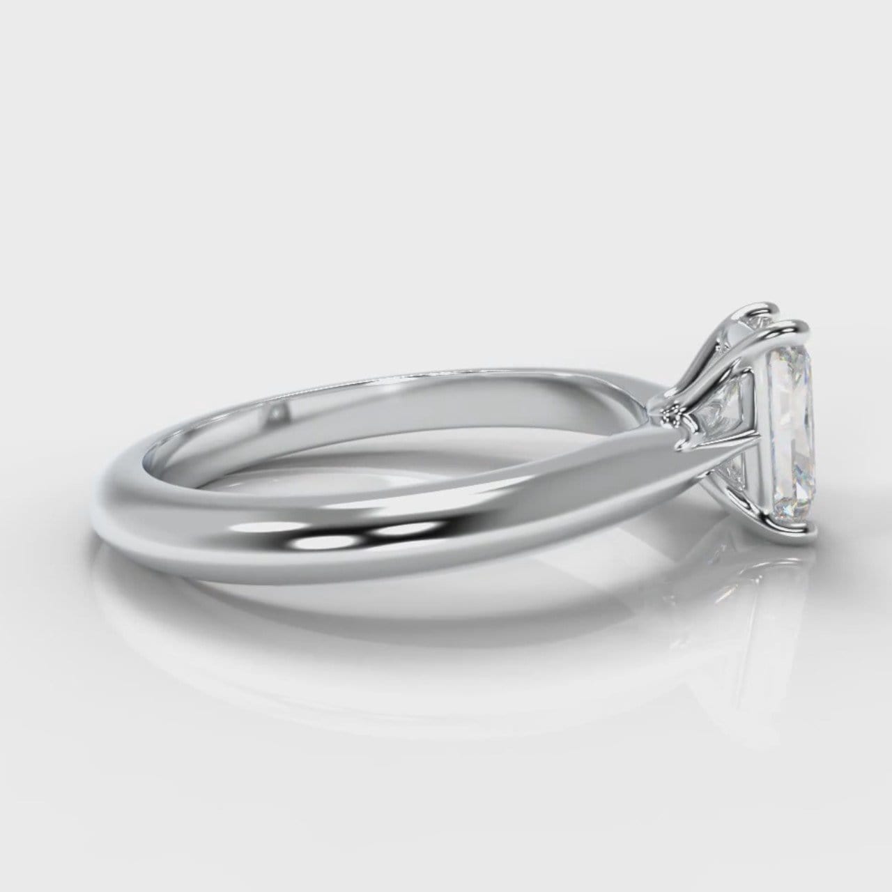 Carrée Solitaire Radiant Cut Diamond Engagement Ring