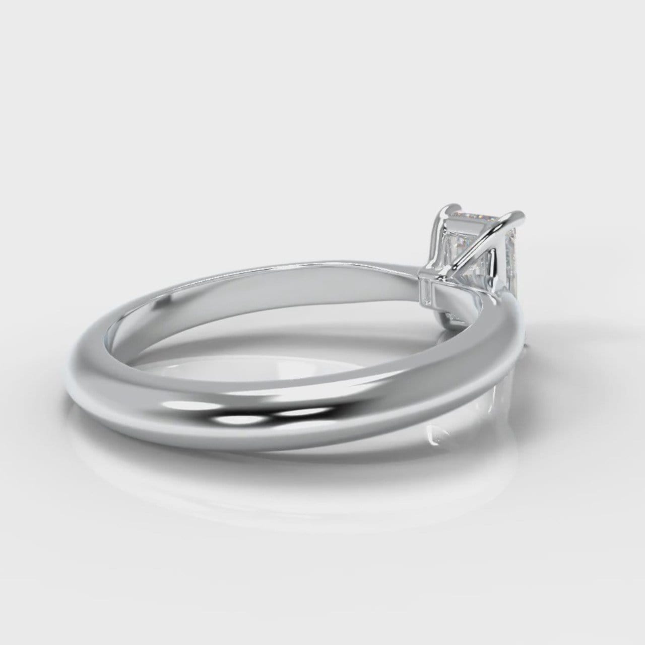 Carrée Solitaire Radiant Cut Diamond Engagement Ring