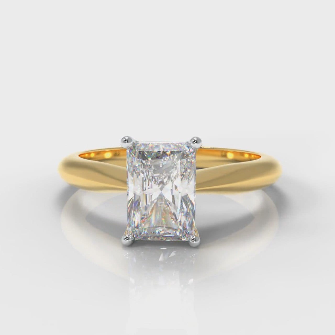 Carrée Solitaire Radiant Cut Diamond Engagement Ring - Yellow Gold