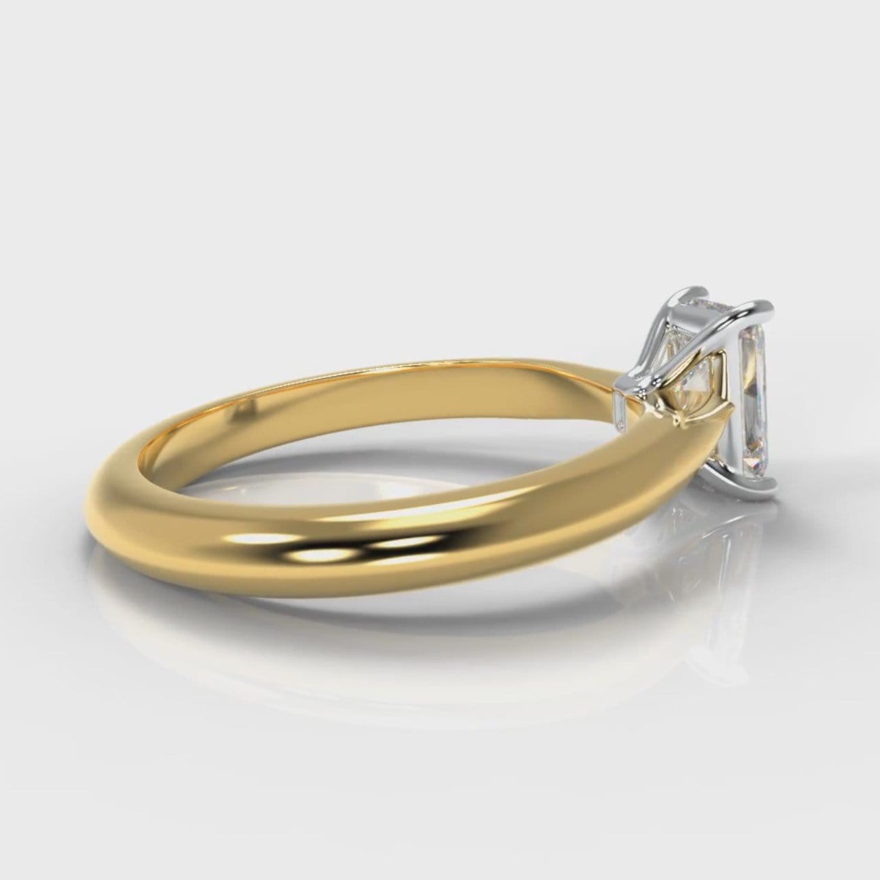 Carrée Solitaire Radiant Cut Diamond Engagement Ring - Yellow Gold