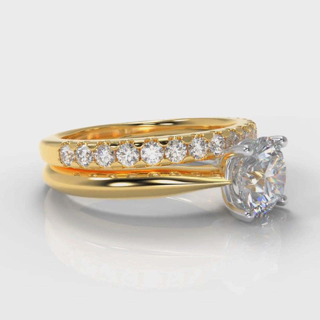 Carrée Solitaire Round Brilliant Cut Diamond Bridal Set - Yellow Gold