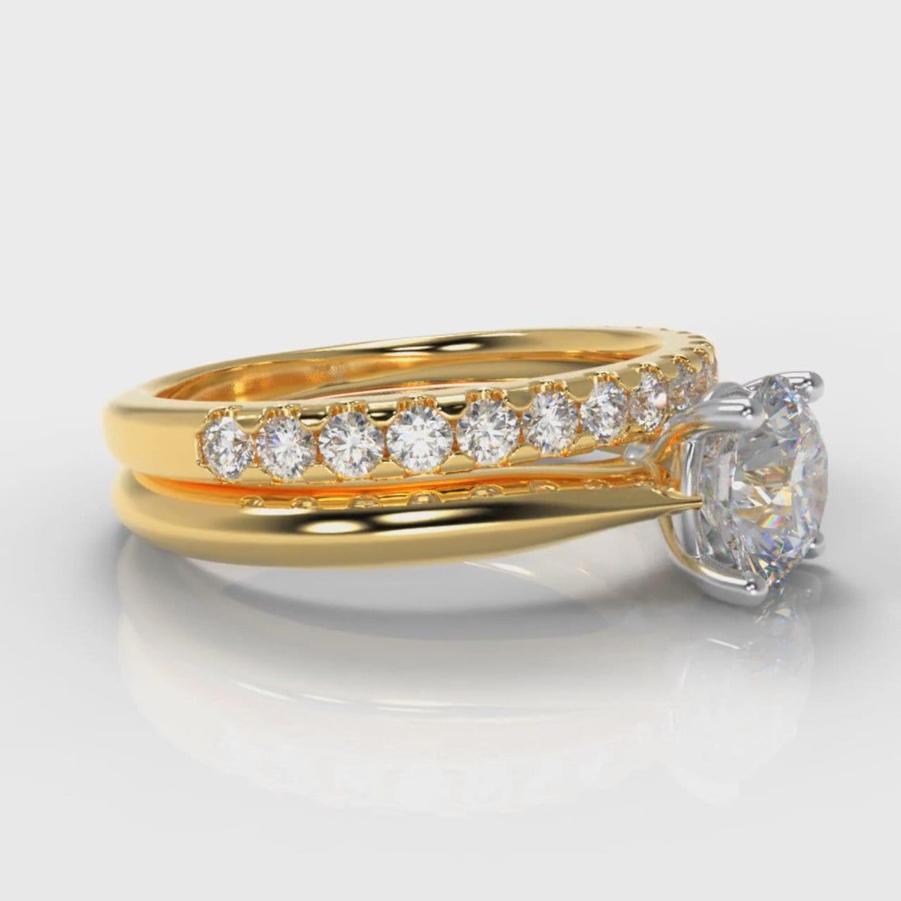 Carrée Solitaire Round Brilliant Cut Diamond Bridal Set - Yellow Gold