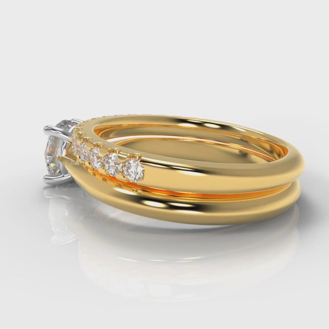 Carrée Solitaire Round Brilliant Cut Diamond Bridal Set - Yellow Gold