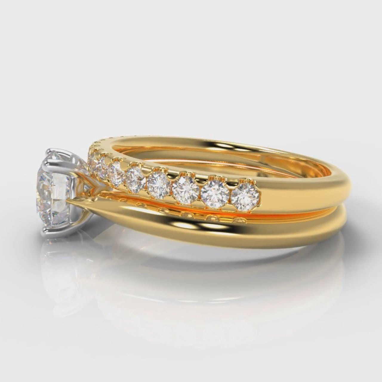 Carrée Solitaire Round Brilliant Cut Diamond Bridal Set - Yellow Gold