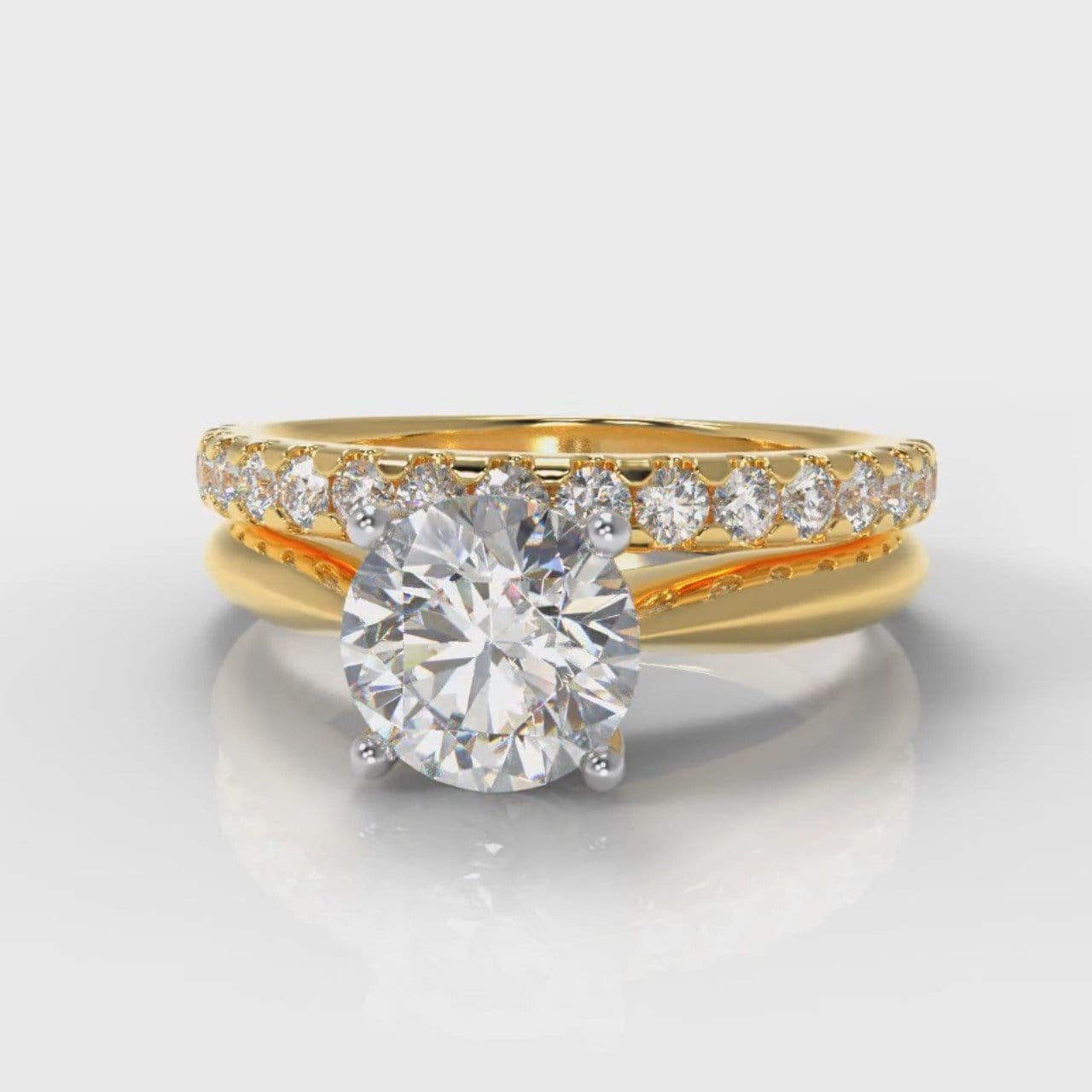Carrée Solitaire Round Brilliant Cut Diamond Bridal Set - Yellow Gold