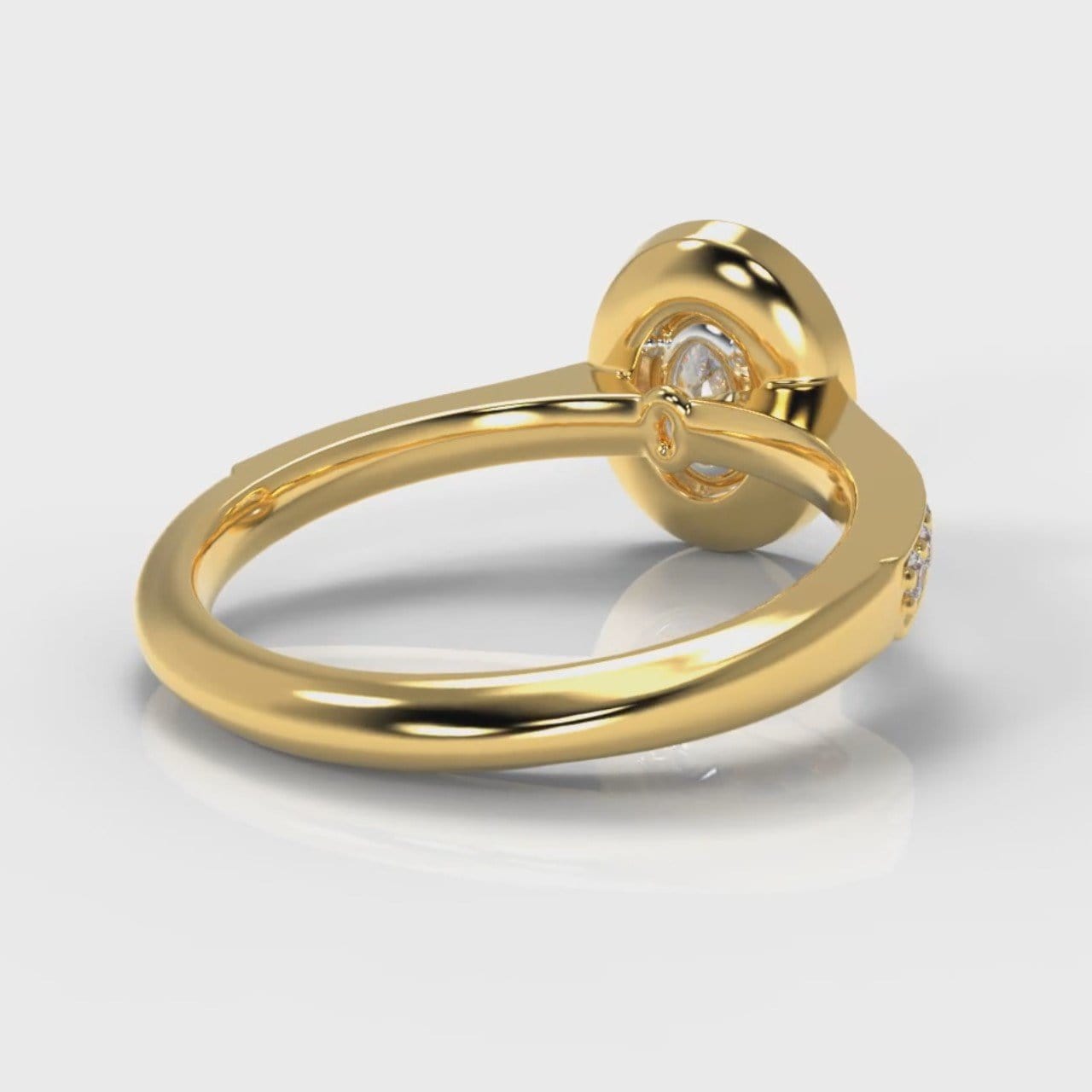 Pavé Oval Diamond Halo Engagement Ring - Yellow Gold