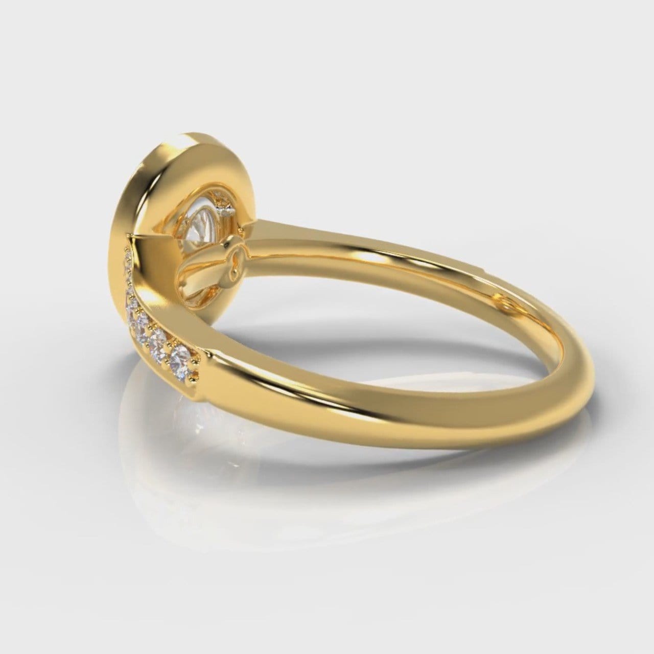 Pavé Oval Diamond Halo Engagement Ring - Yellow Gold